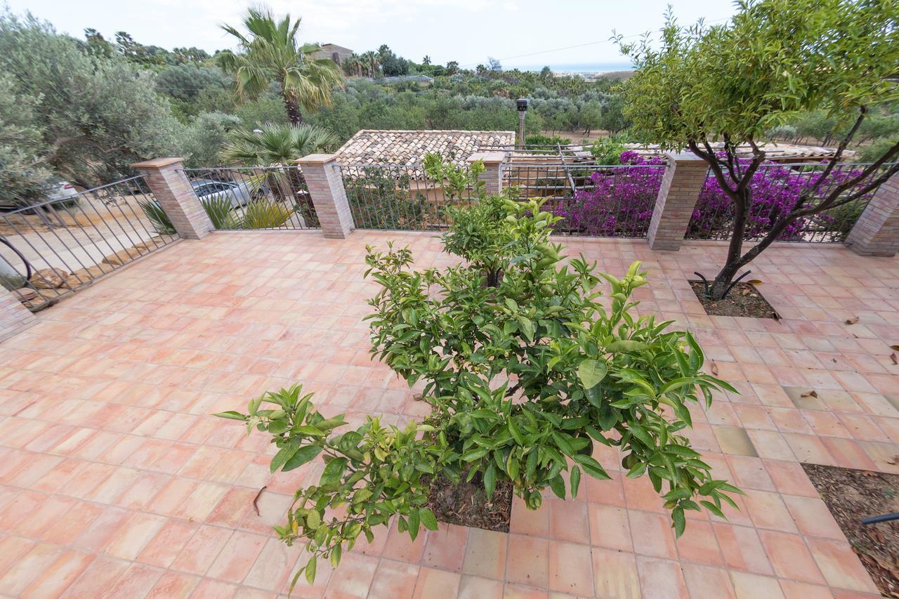 Parco Dei Templi Bed and Breakfast Agrigento Buitenkant foto